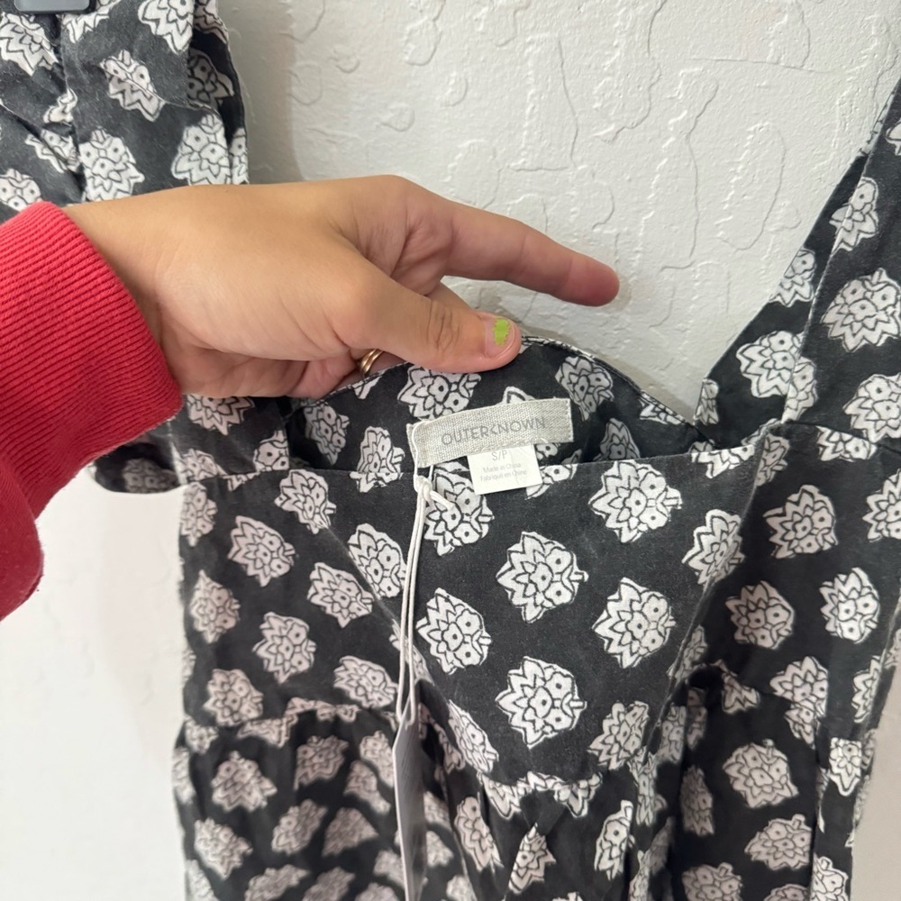 Outerknown Gray Black White Astrid Floral Babydoll Tank Top Waist Crop Small - Picture 6 of 8
